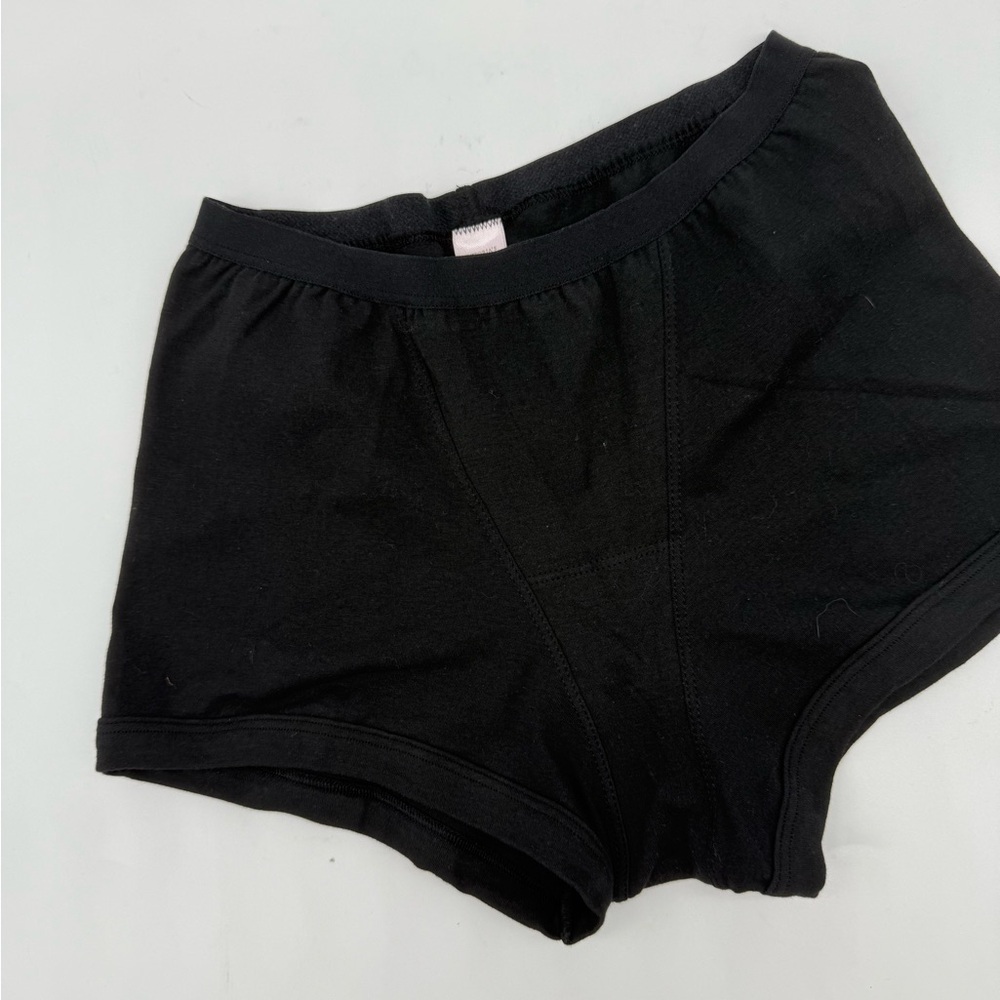 Victoria's Secret BNWT Black Boys Shorts Underwear - Picture 2 of 7